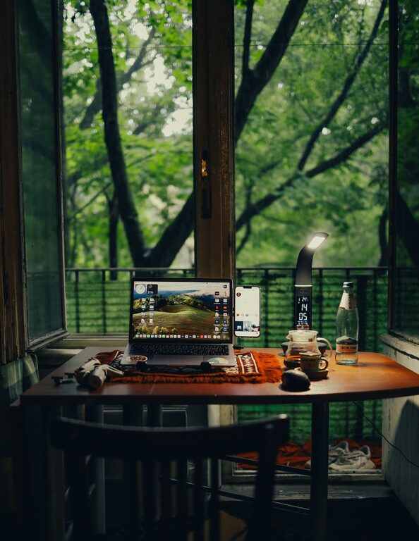 Tips for Creating a Relaxing and Productive Home Office Space